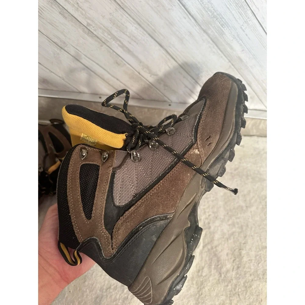 Ozark Trail Men's Mid Hiking Boots Brown Yellow Size 12 Pre-Owned Outdoor Trail